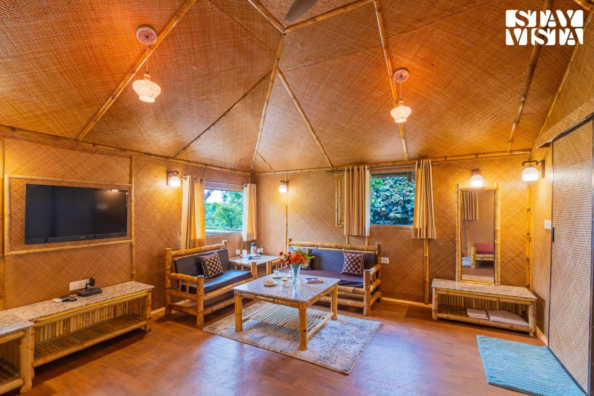 Stayvista At Maple Farms With Pool, Bbq & Bonfire Sohna ภายนอก รูปภาพ