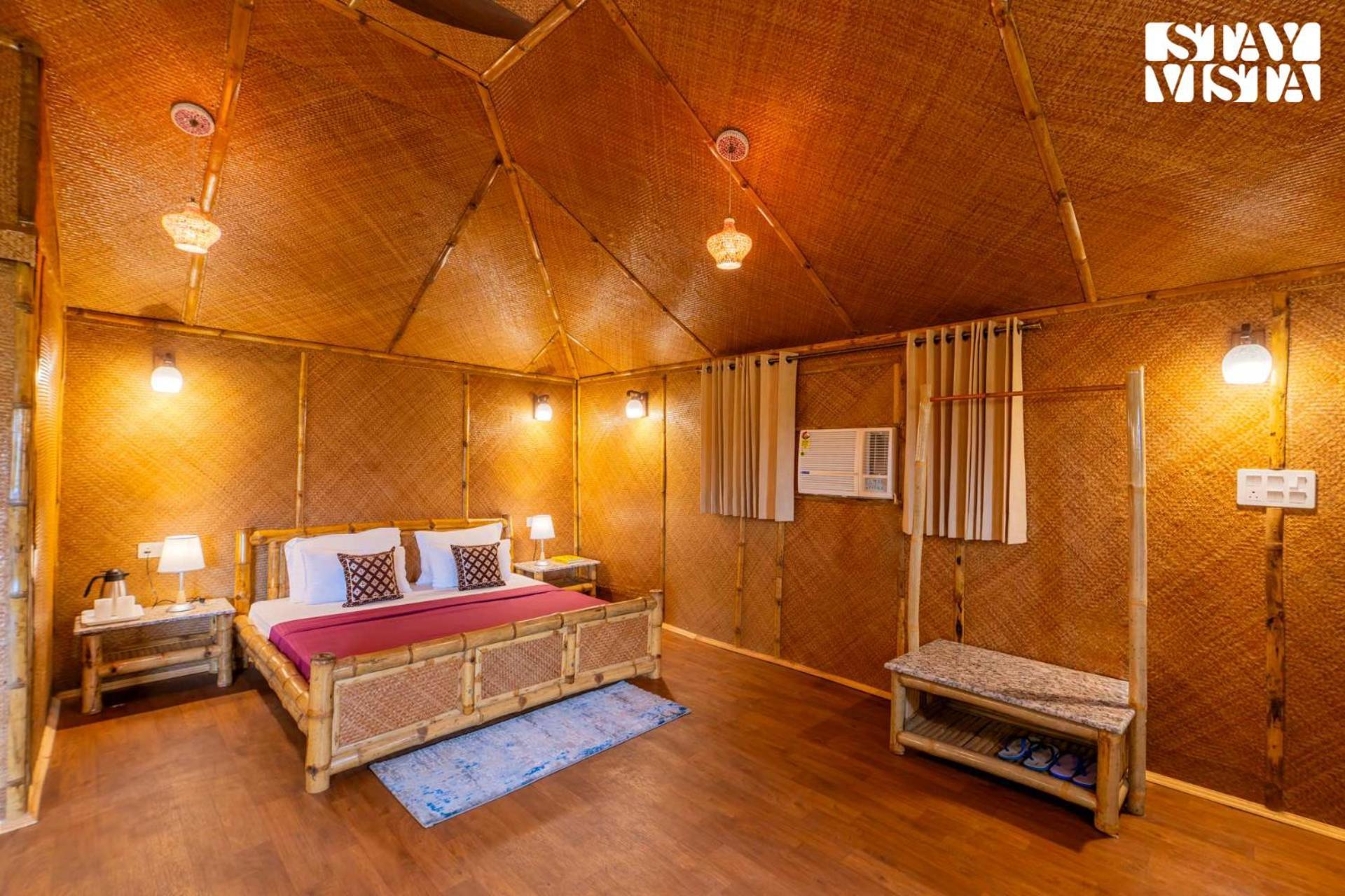 Stayvista At Maple Farms With Pool, Bbq & Bonfire Sohna ภายนอก รูปภาพ